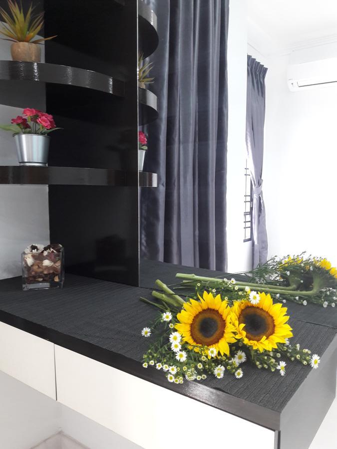 Jb Homestay Bukit Indah Wifi Ciq Mall Legoland Free Parking Johor Bahru Ngoại thất bức ảnh