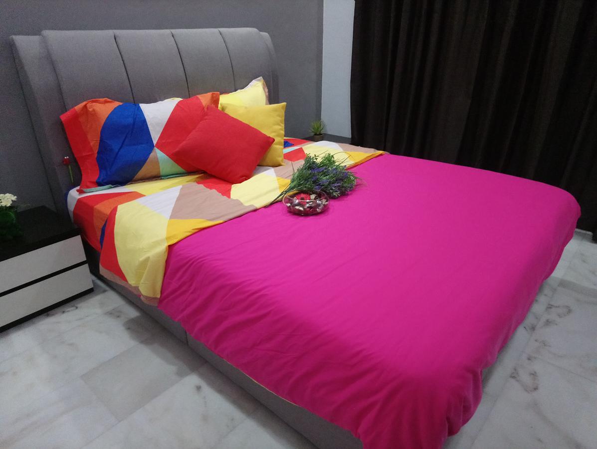 Jb Homestay Bukit Indah Wifi Ciq Mall Legoland Free Parking Johor Bahru Ngoại thất bức ảnh